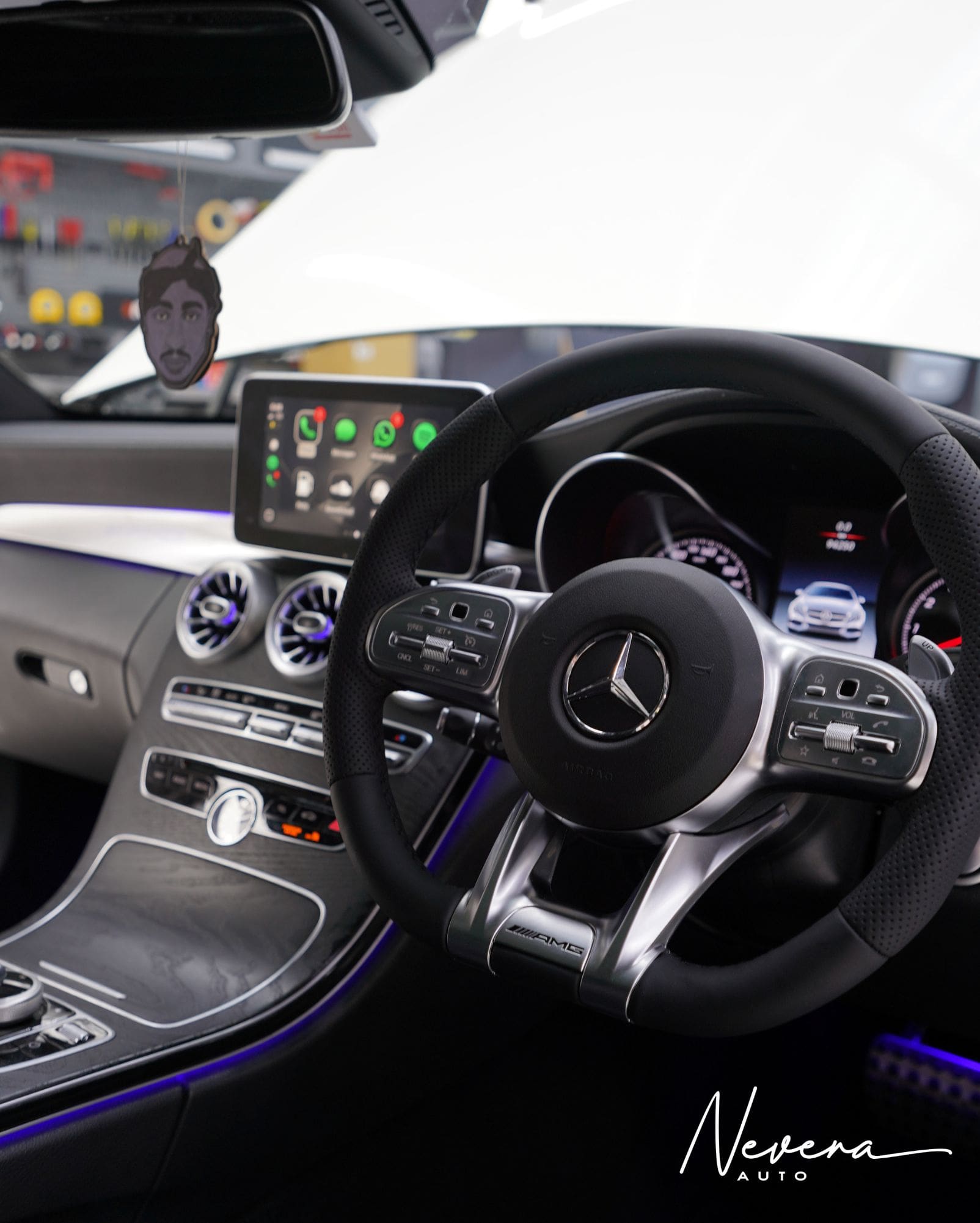 Mercedes Benz 2017 C-Class W205