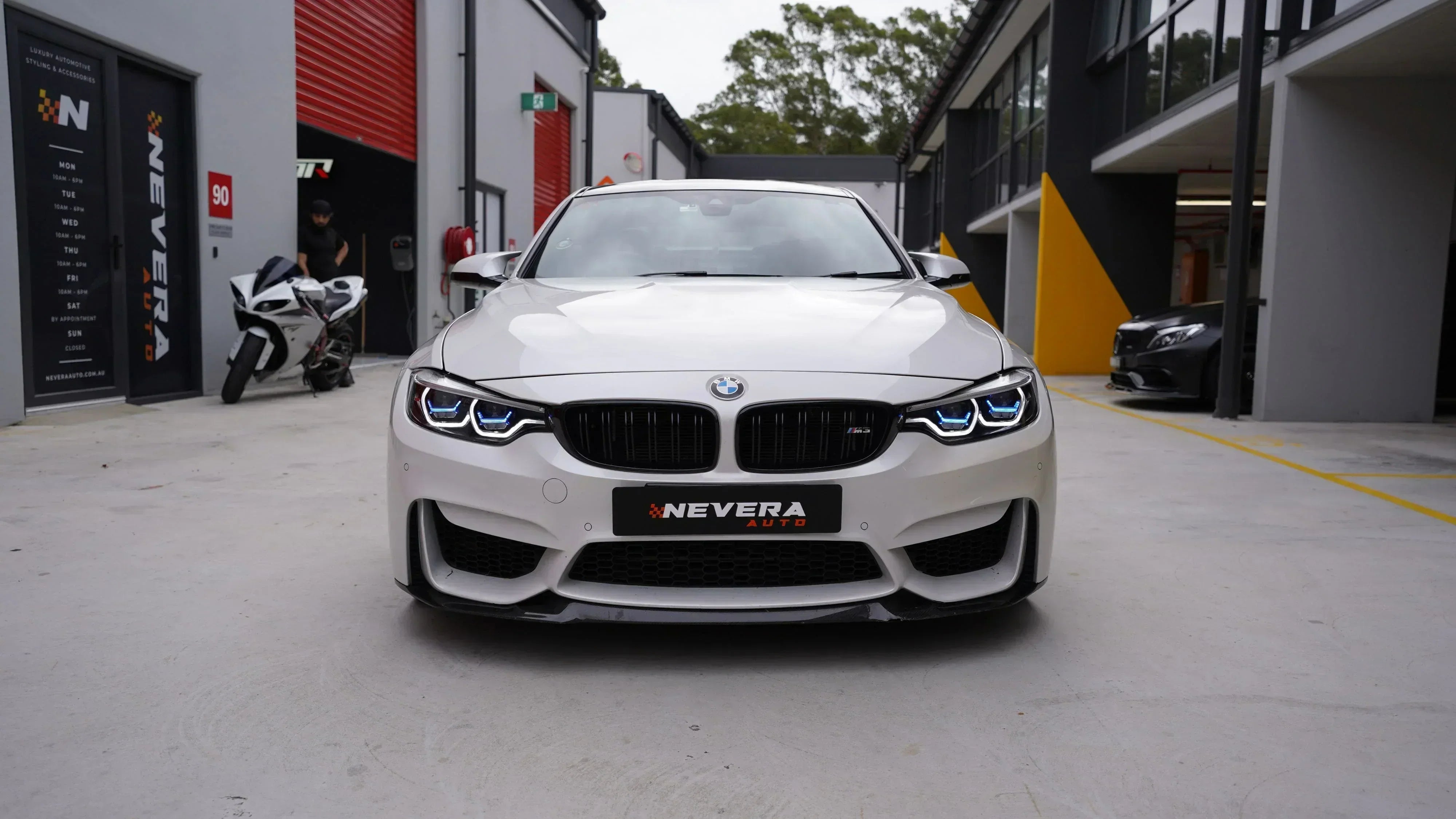 BMW carbon fibre