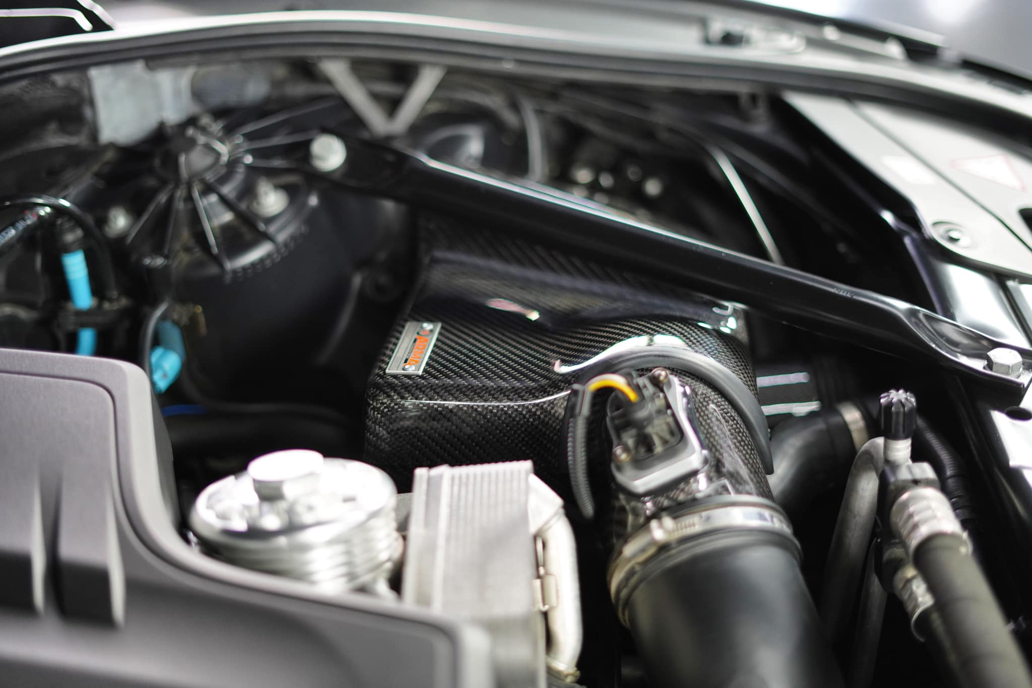 ARMASPEED BMW 5 Series | F10 | 528i Carbon Fiber Cold Air Intake