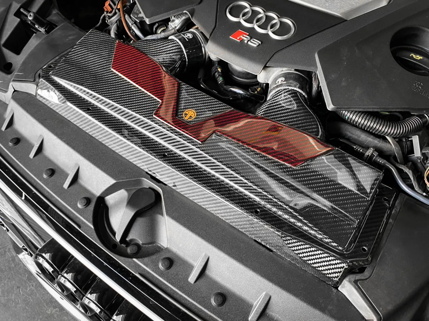 ARMASPEED Audi RS6 | C8 | Carbon Fiber Intake Cover