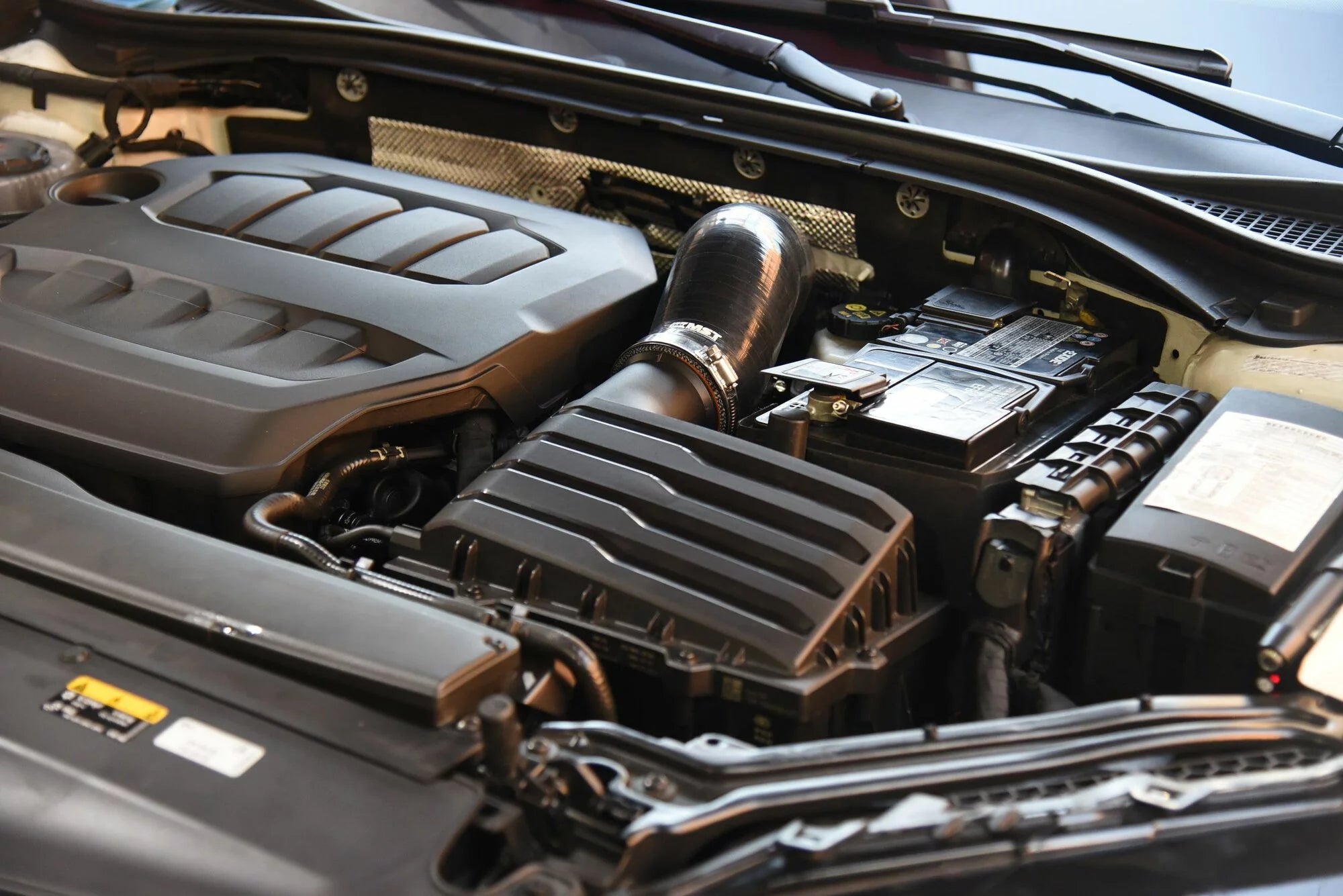 MST Volkswagen | Golf Mk8 R | Intake Hose