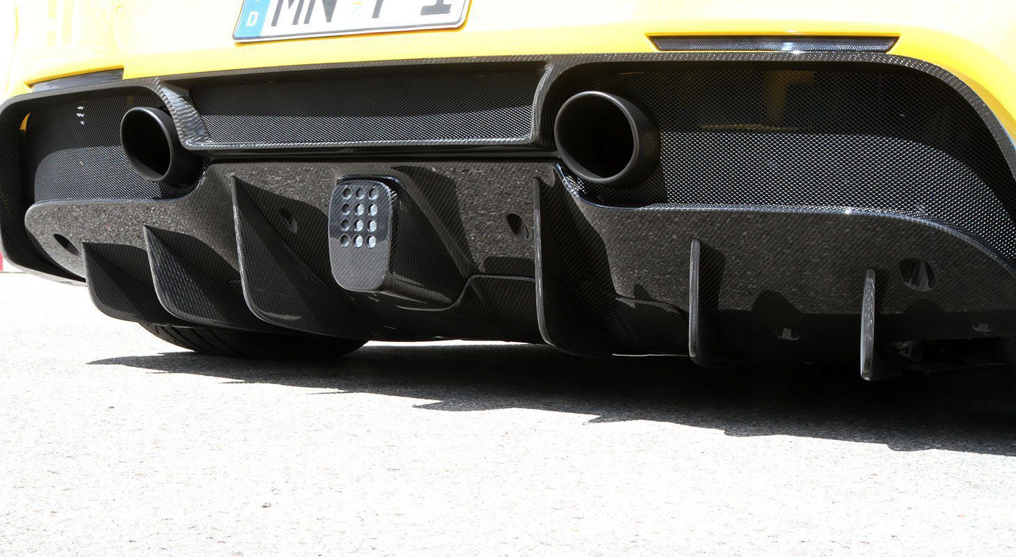 Ferrari 488 Spider/GTB | Novitec Carbon Rear Diffuser Air-Opening Covers