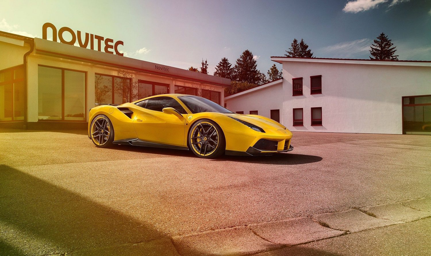 Ferrari 488 Spider/GTB | Novitec Side Panels