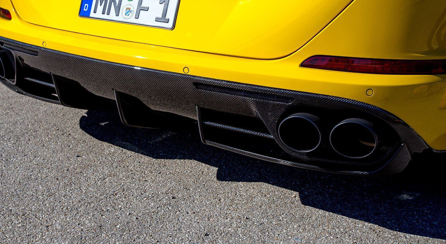 Ferrari California T | Novitec Carbon Rear Bumper Attachment