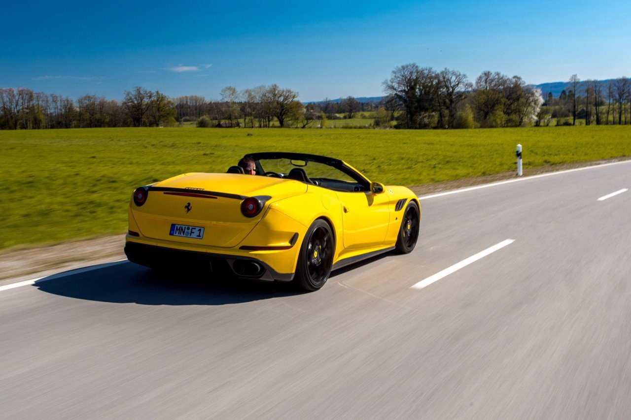 Ferrari California T | Novitec Carbon Rear Bumper Attachment