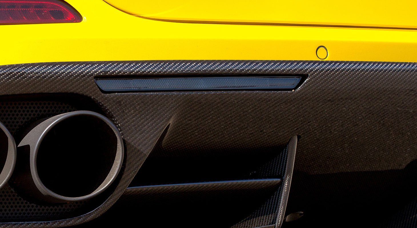 Ferrari California T | Novitec Black Rear Bumper Reflectors