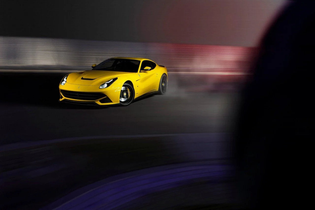 Ferrari F12 Berlinetta | Novitec Carbon Engine Bonnet Insert