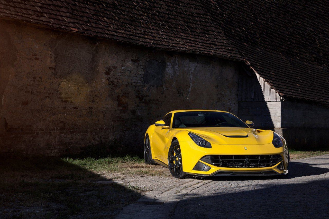 Ferrari F12 Berlinetta | Novitec Carbon Front Grille Cover