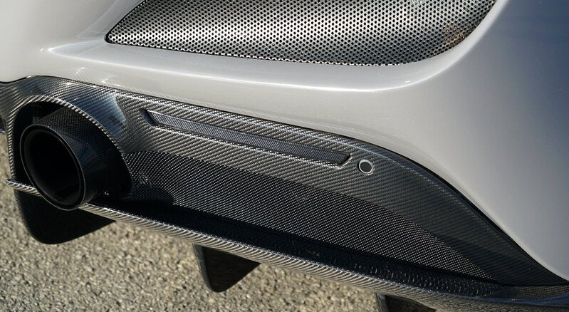 Ferrari F8 Tributo/Spider | Novitec Rear Black Reflectors