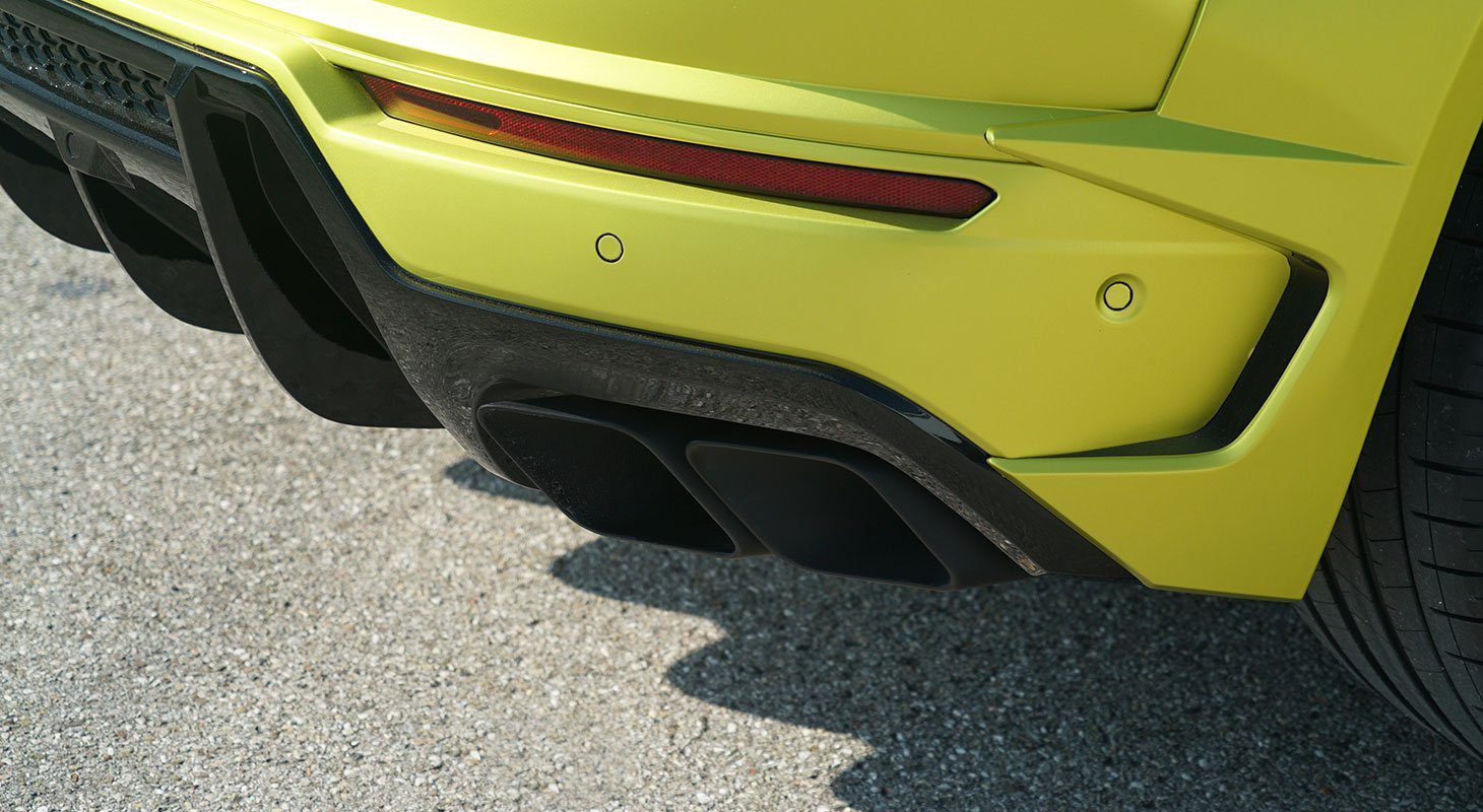 Lamborghini Urus | Novitec Black Tailpipes