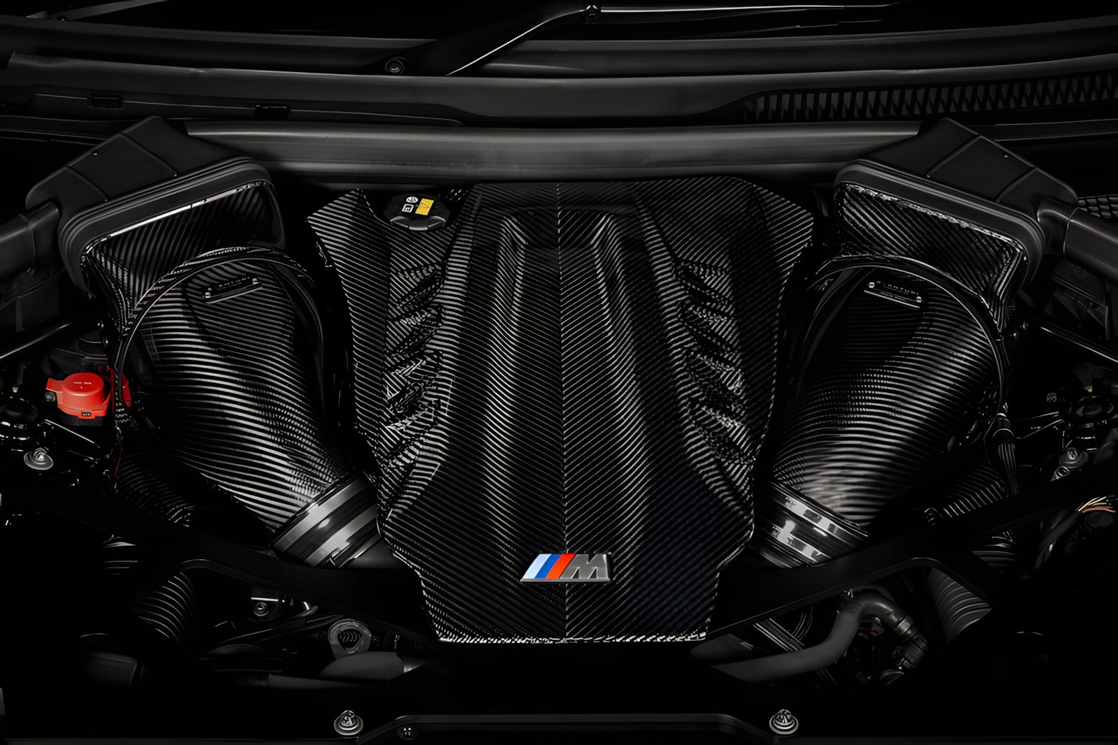 Eventuri BMW X5M/X6M/XM | Carbon Intake System with Engine Cover