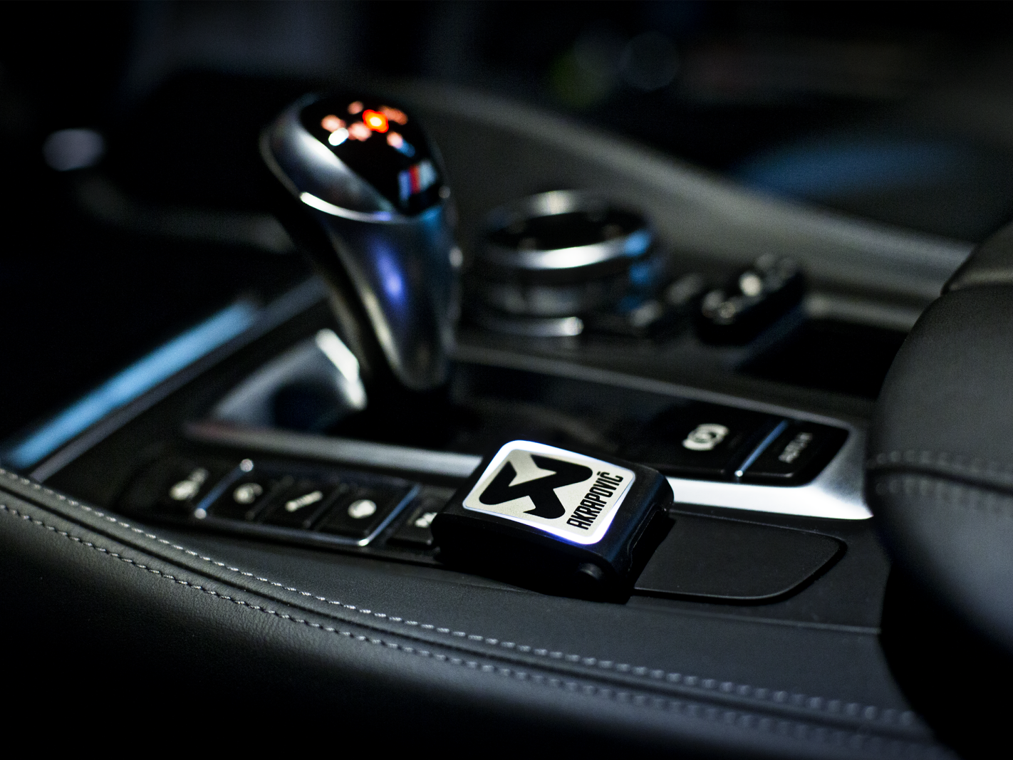 Akrapovič BMW F85 X5M / F86 X6M Sound Kit