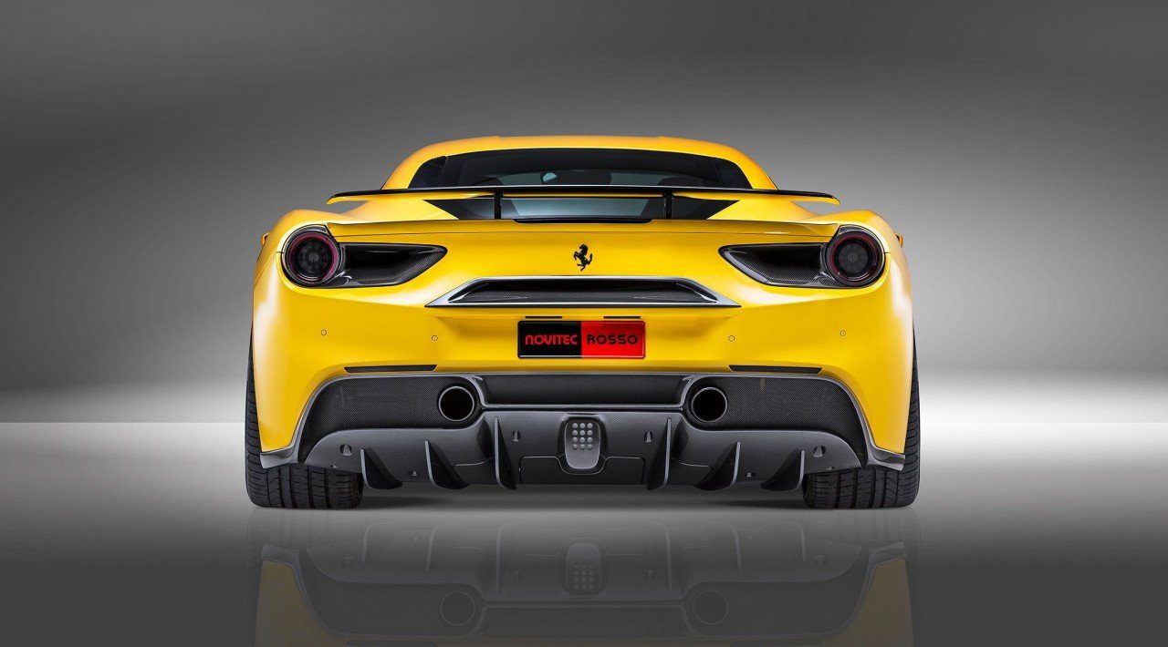 Ferrari 488 Spider/GTB | Novitec Carbon Rear Diffuser