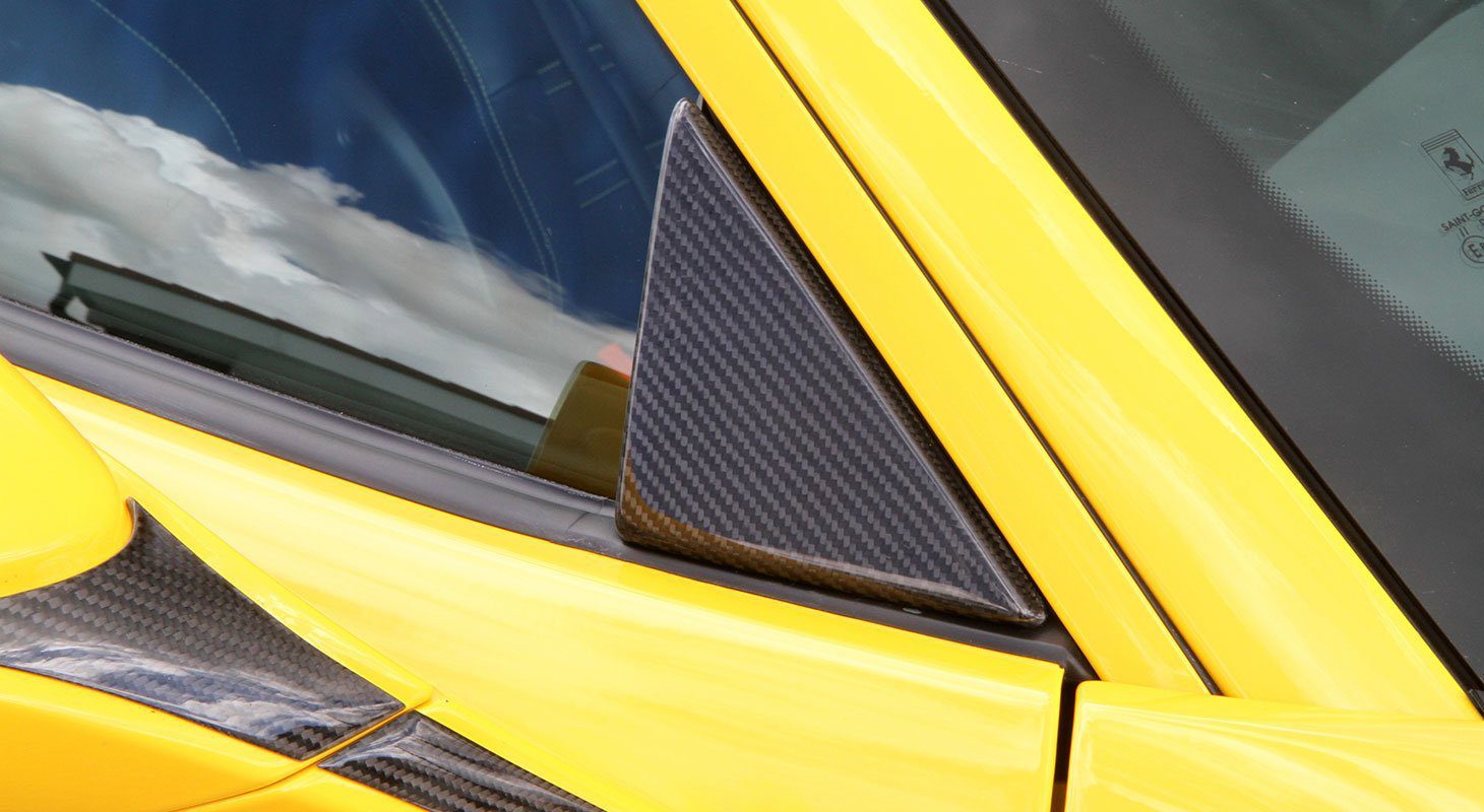 Ferrari 488 Spider/GTB | Novitec Carbon Side Window Triangle Covers