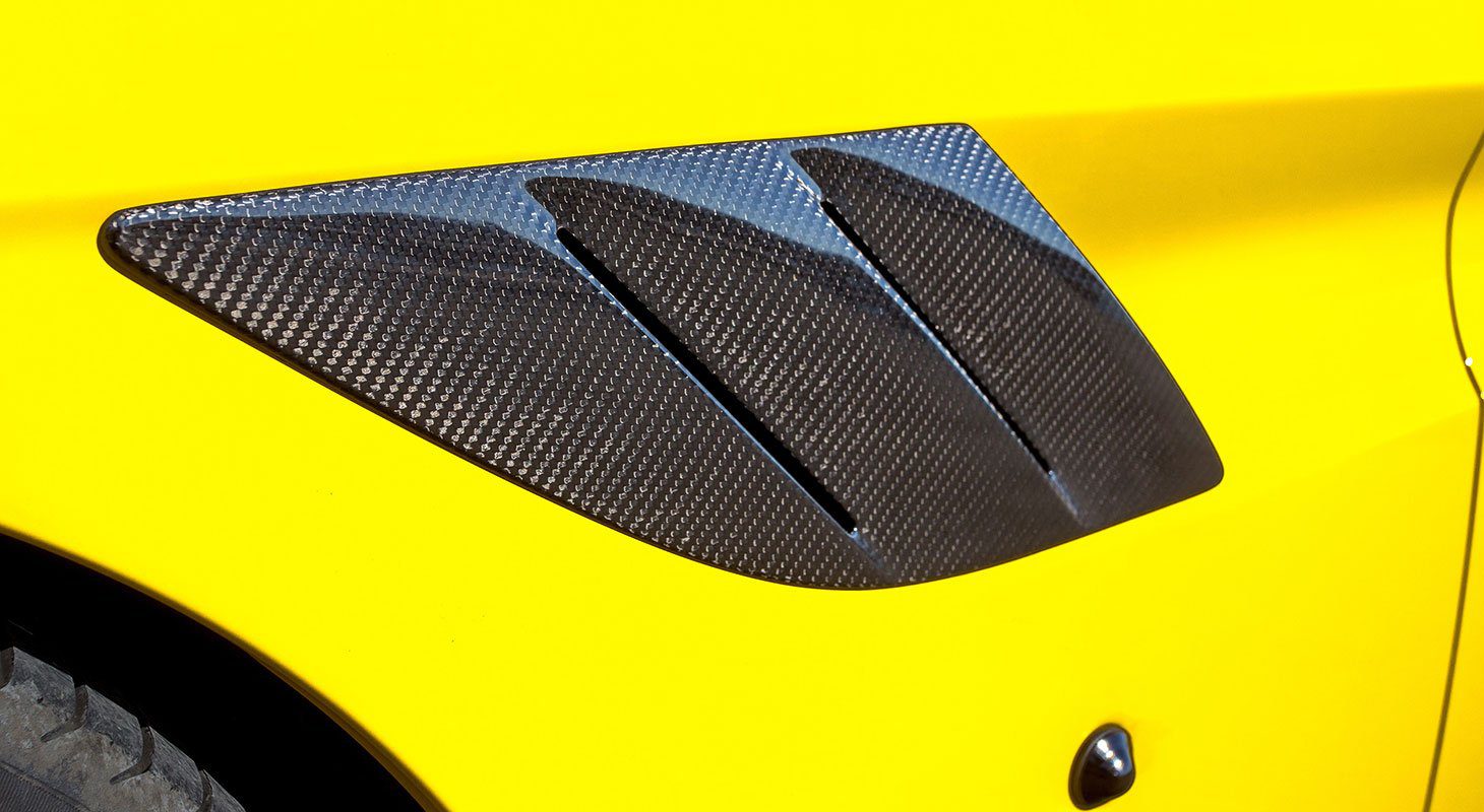 Ferrari California T | Novitec Carbon Front Fender Attachments