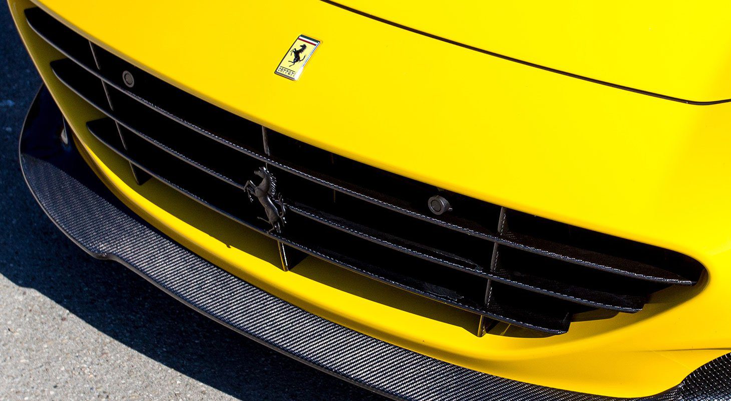 Ferrari California T | Novitec Carbon Front Grille