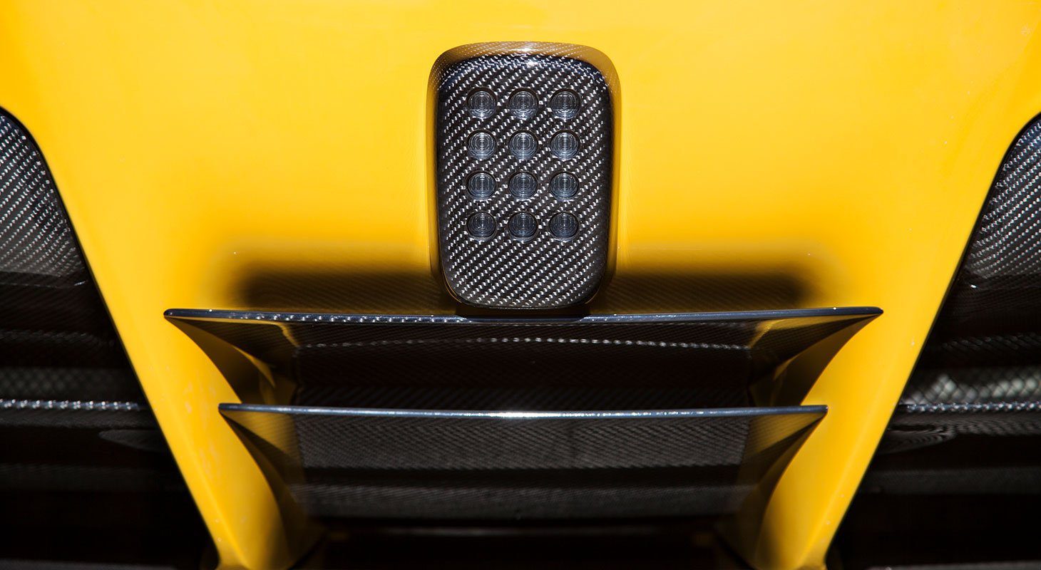 Ferrari F12 Berlinetta | Novitec Carbon Diffuser Center Parts