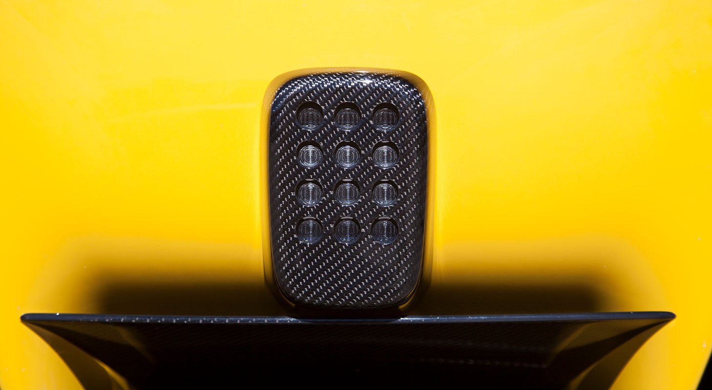 Ferrari F12 Berlinetta | Novitec Carbon Rear Fog Light Cover